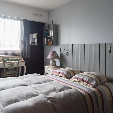 Spacious And Bright In 13eme * פריז