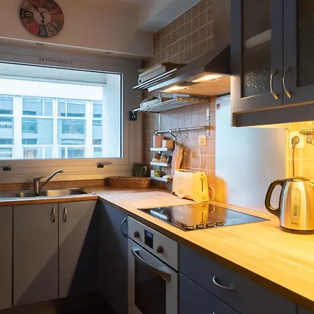 Spacious And Bright In 13eme פריז